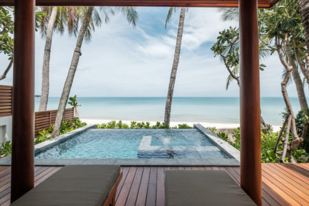 Beachfront Suite with Private pool